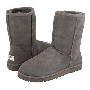 Classic Short Gray Uggs